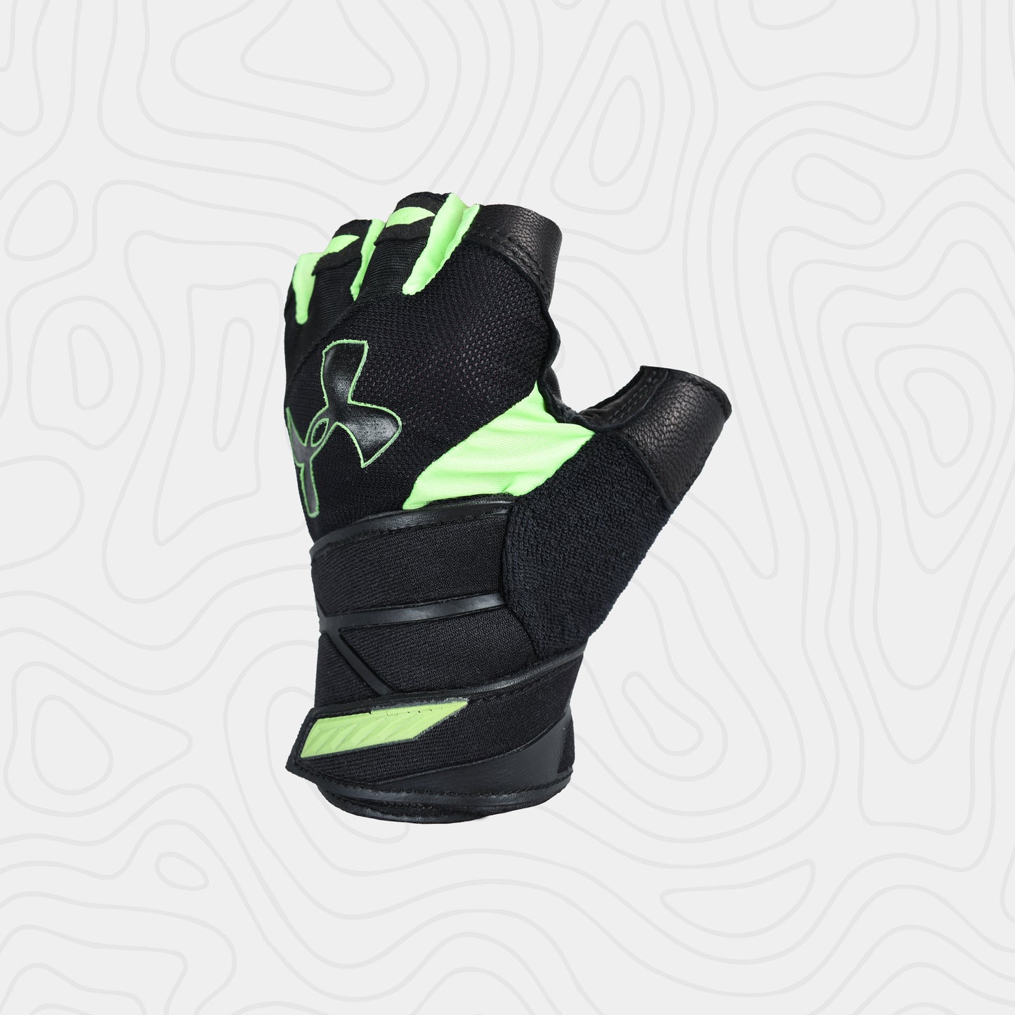 UA® Clutch Fit Glove