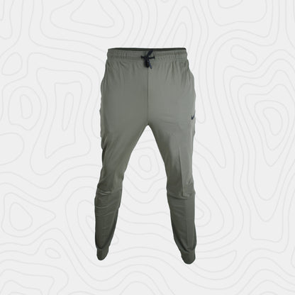 Olive Green - زيتوني فاتح