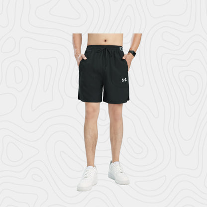 UA® Vanish Short