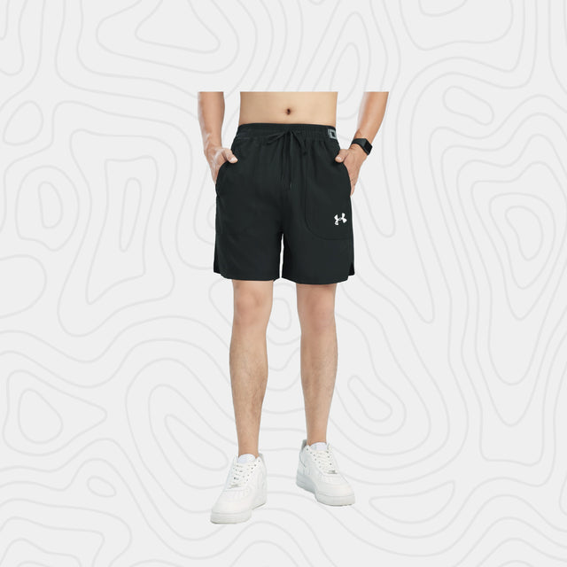 UA® Vanish Short
